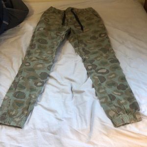 Men’s Zanerobe Duck Camo joggers